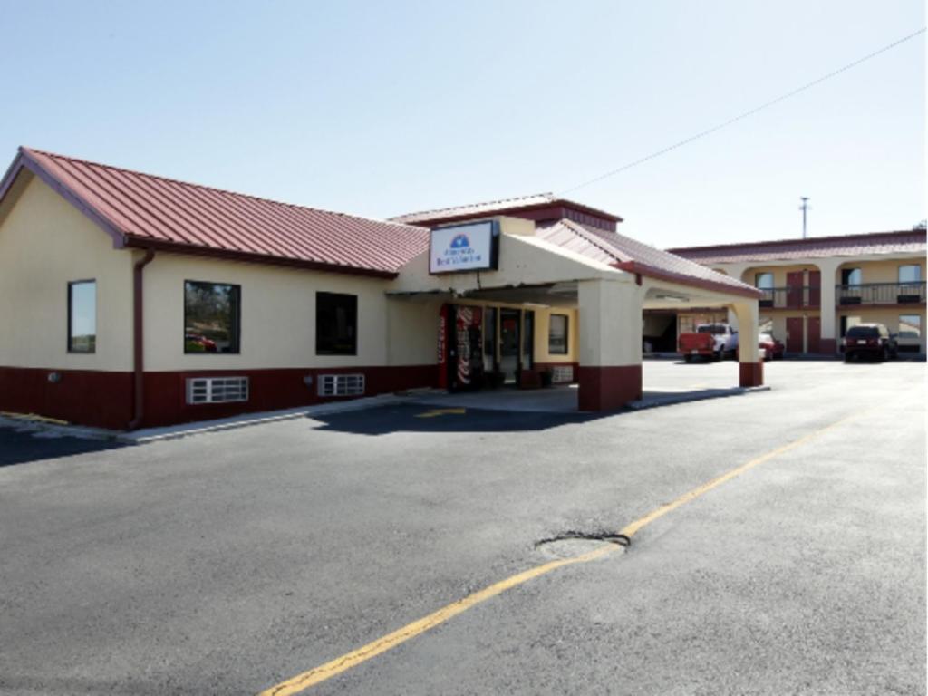 Americas Best Value Inn & Suites Macon Exterior foto
